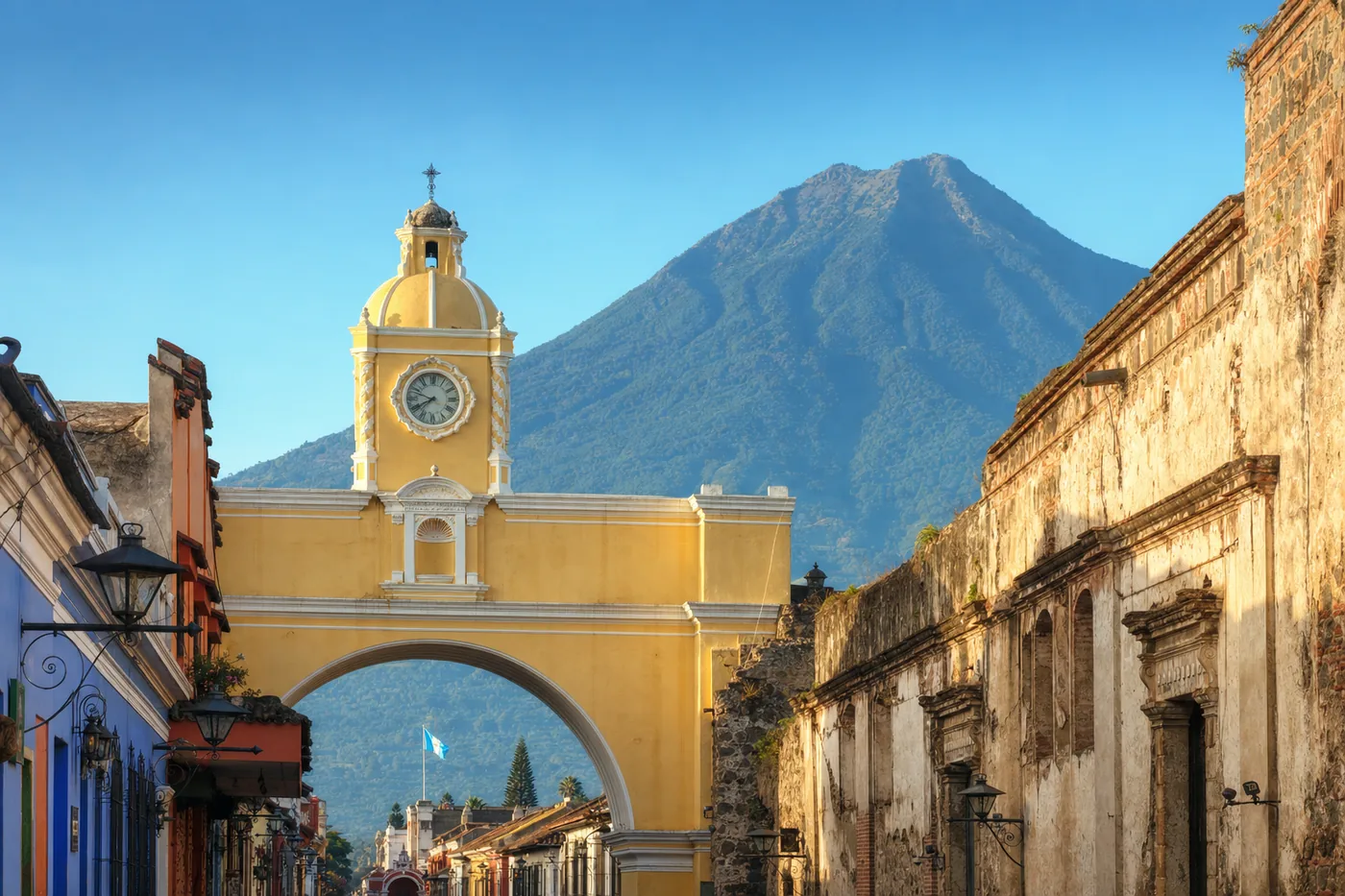 Guatemala – tunnettu maamerkki ja maan lippu